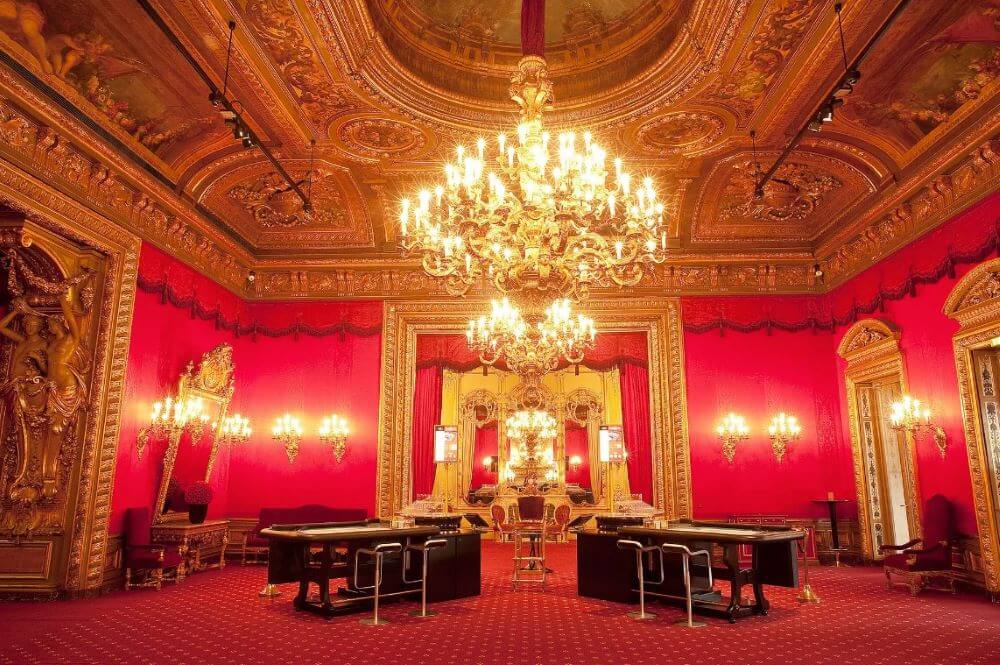 histoires-de-fantomes-dans-les-casinos-ces-lieux-hantes-ou-lon-joue-gros